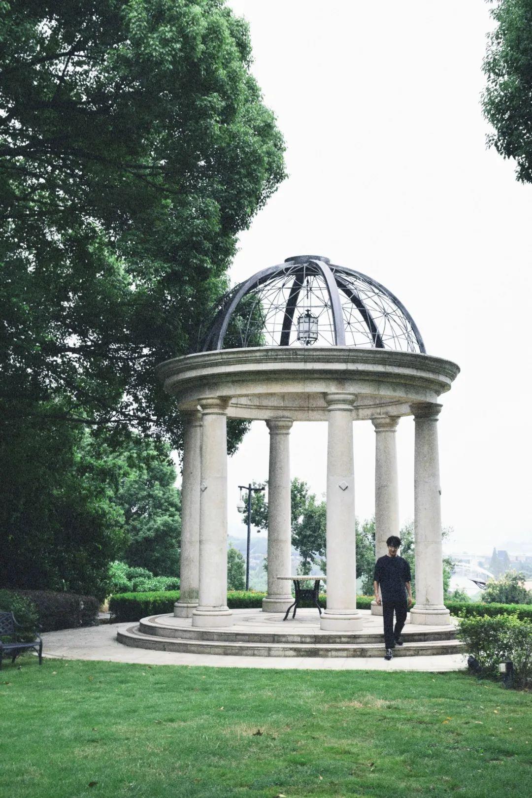 杭州附近旅游景点哪里好玩?一日游必去景点推荐,轻松避开人潮玩得尽兴 杭州附近旅游景点哪里好玩?一日游必去景点推荐,轻松避开人潮玩得尽兴